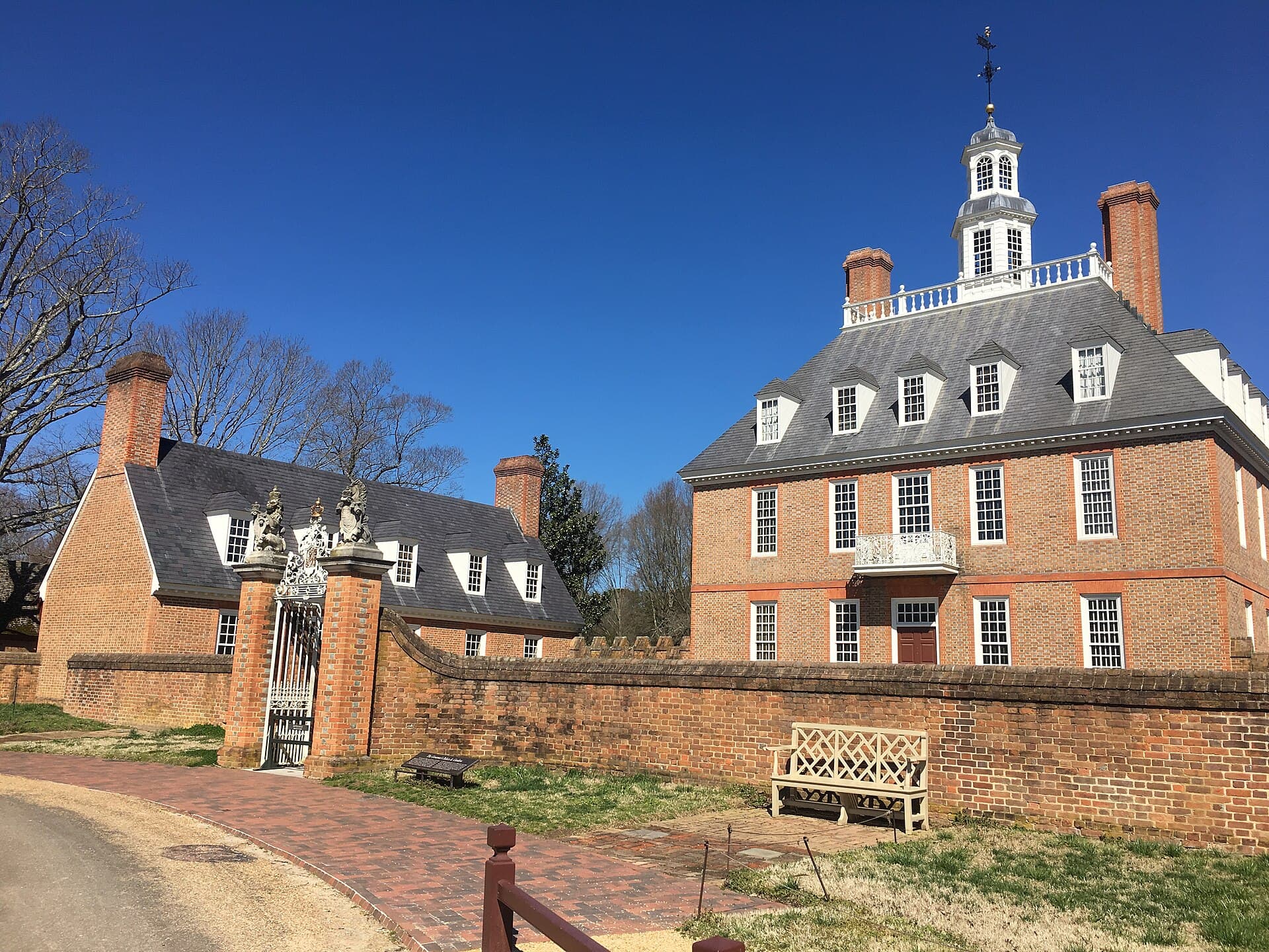 Governor’s Palace and formal approach in Colonial Williamsburg